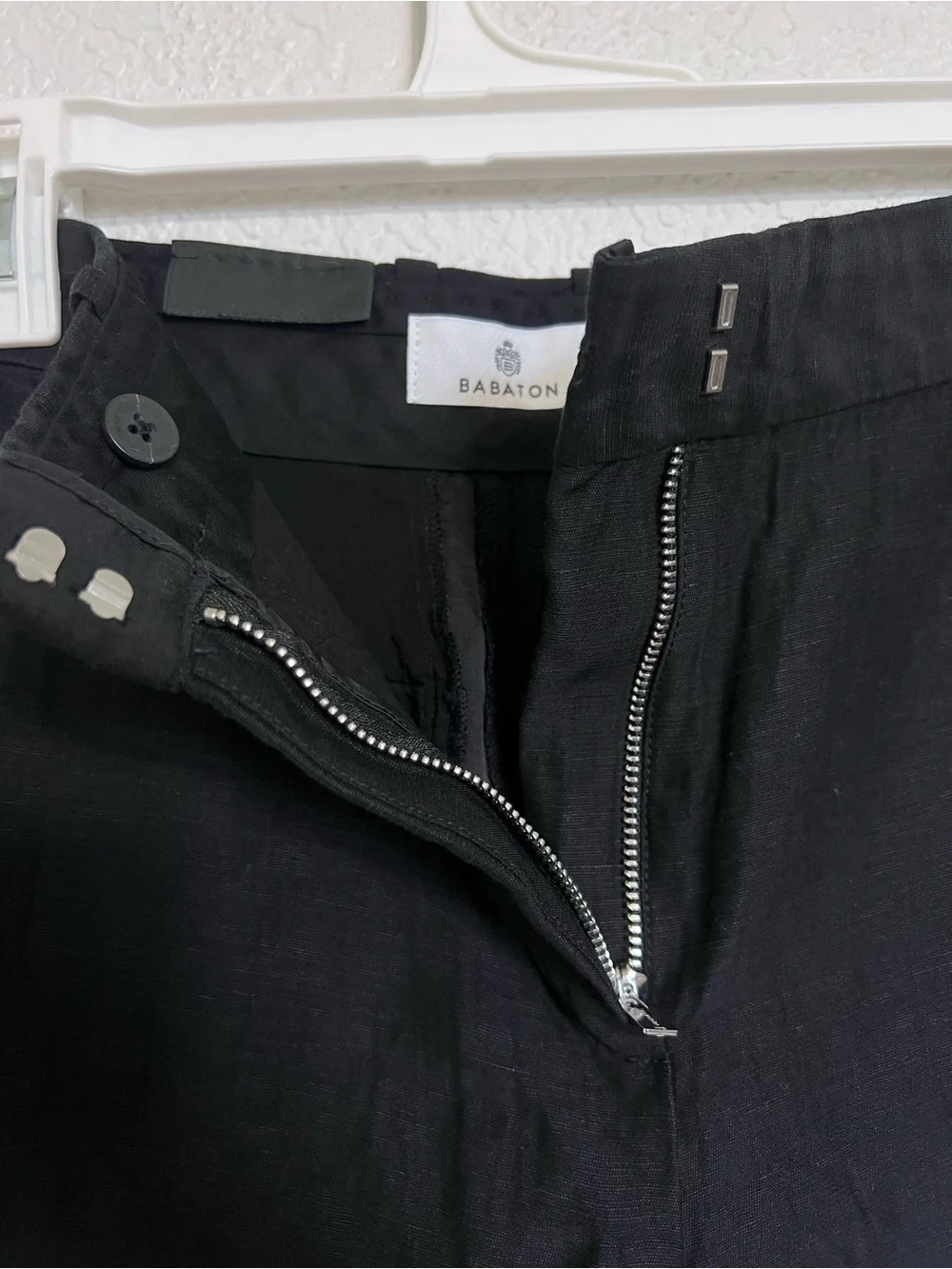 Aritzia Babaton Agency Linen Cropped Straight Leg Pants Black NWOT Size 0